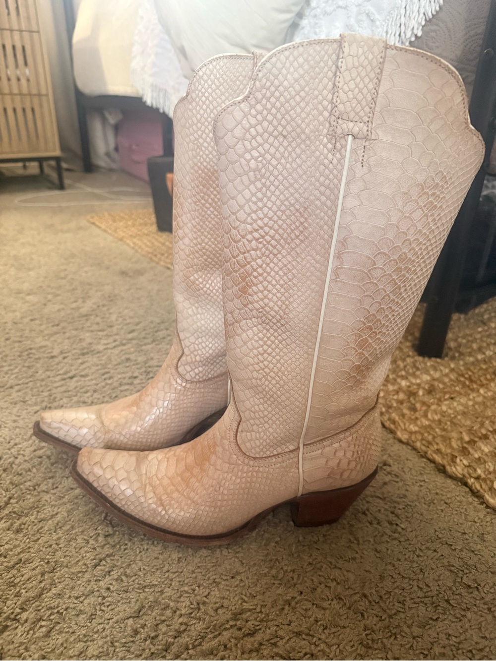 Idyllwind Cream Snake-Embossed Western Knee Boots